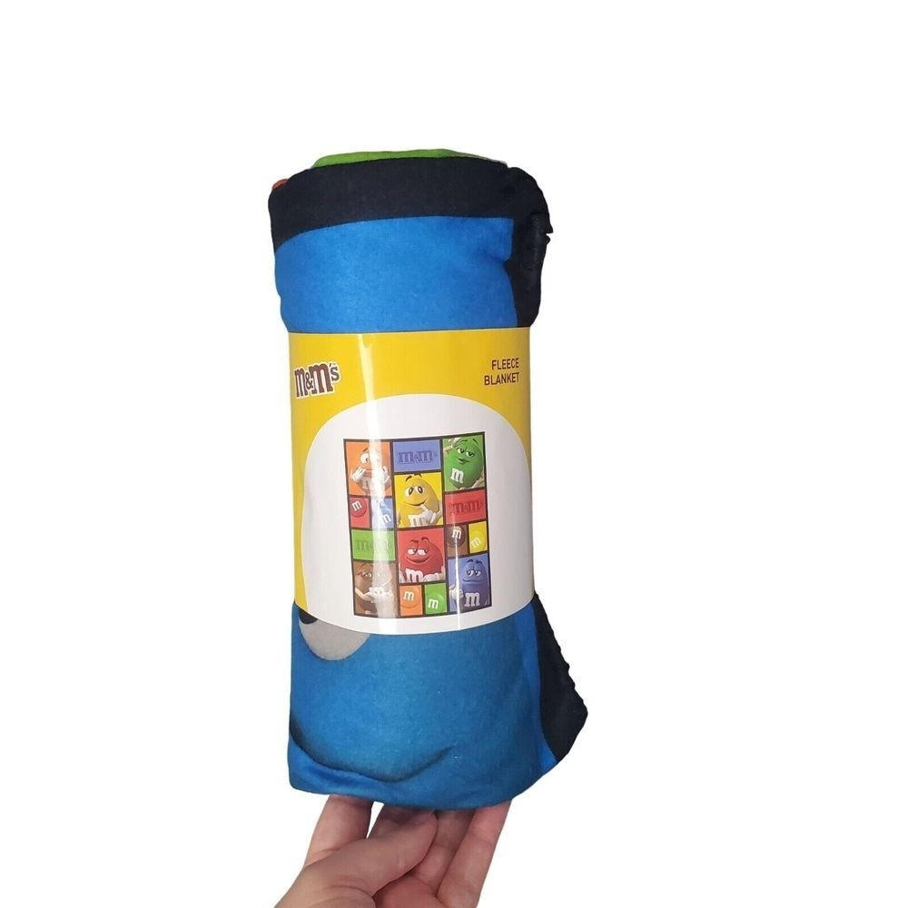 M&Ms Kidcore Cozy Pop Culture Fleece Blanket 50x60 Multicolor Character Grid NEW